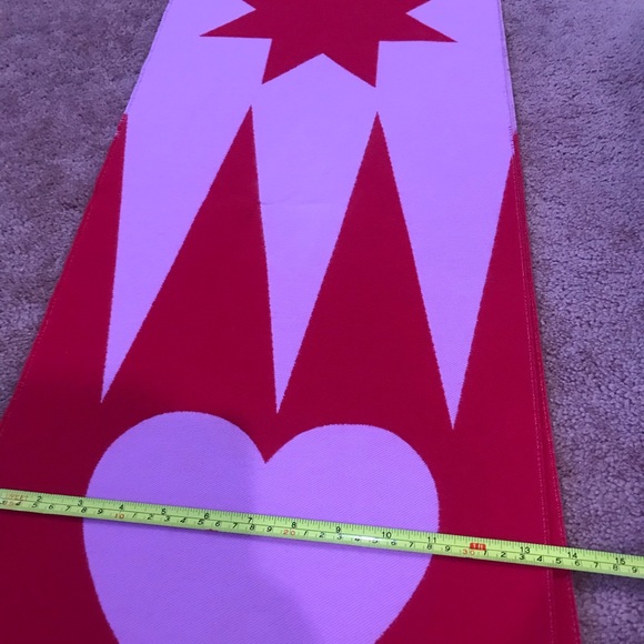 Host pick Burberry Authentic winter scarf pink and red - Picture 10 of 15